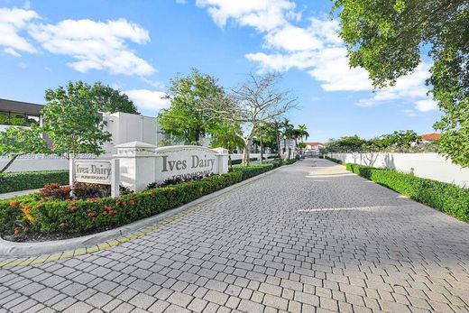 Таунхаус, Майами, Miami-Dade County