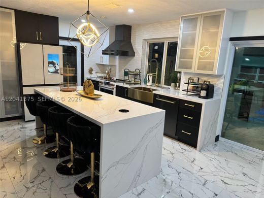 Villa in Hollywood, Broward County