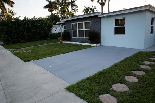 ﻓﻴﻼ ﻓﻲ Dania Beach, Broward County