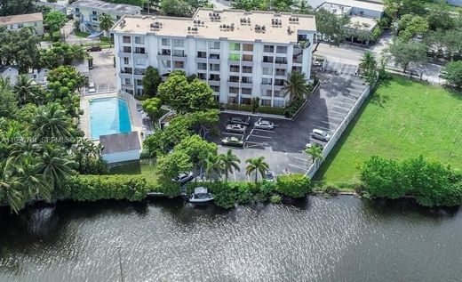 Residential complexes in Miami, Miami-Dade