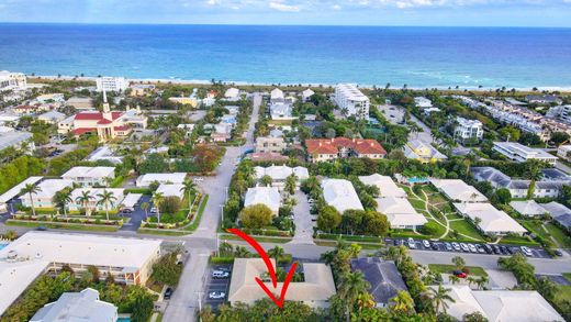 Residential complexes in Delray Beach, Palm Beach