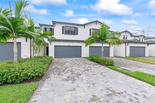 Townhouse in Dania Beach, Broward County