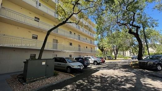 Complesso residenziale a Doral, Miami-Dade County