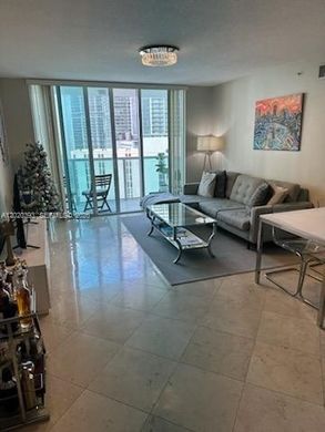 Residential complexes in Miami, Miami-Dade