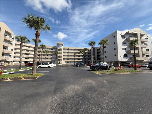 Kamienica w Miami Lakes, Miami-Dade County