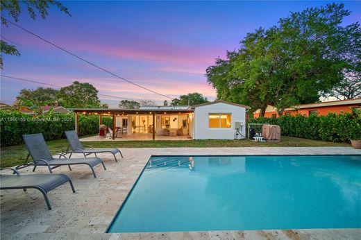 ﻓﻴﻼ ﻓﻲ North Miami, Miami-Dade County