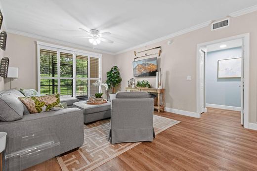 Wellington, Palm Beach Countyのアパートメント・コンプレックス