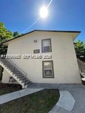 Residential complexes in Miami, Miami-Dade