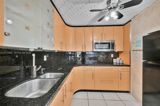 Edificio en Miami Beach, Miami-Dade County