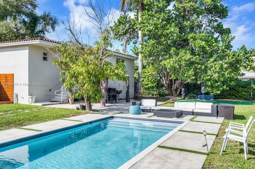 빌라 / 마이애미, Miami-Dade County