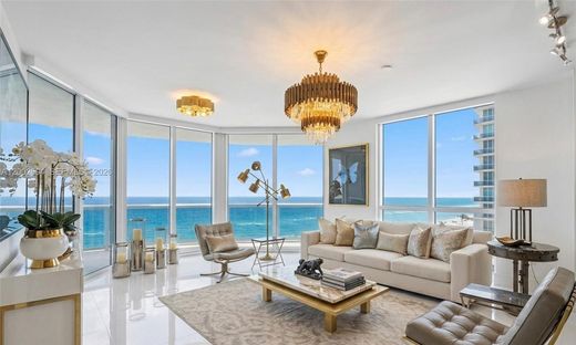 Kamienica w Sunny Isles Beach, Miami-Dade County