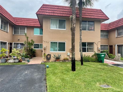 Villa Hialeah, Miami-Dade County