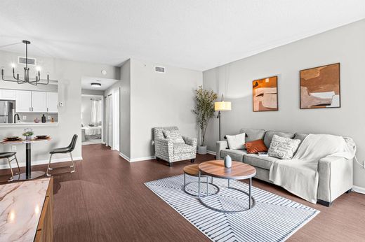 Wohnkomplexe in West Palm Beach, Palm Beach County