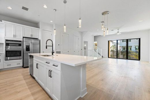 Townhouse in Palm Beach Gardens, Palm Beach