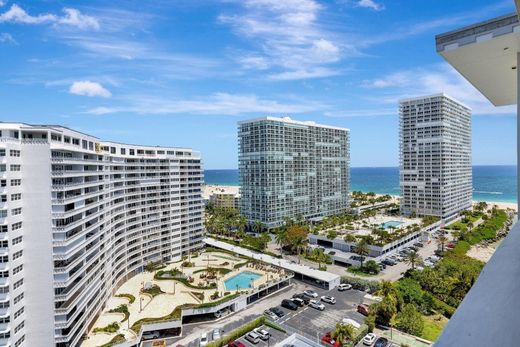 Residential complexes in Fort Lauderdale, Broward County