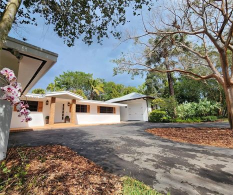 Villa in Pinecrest, Miami-Dade County