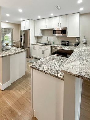 Residential complexes in Delray Beach, Palm Beach