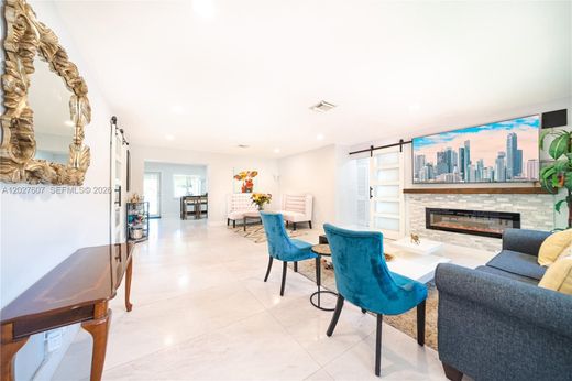 Villa à Hallandale Beach, Comté de Broward