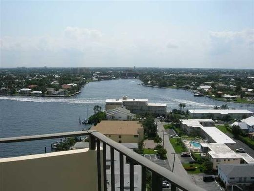 Residential complexes in Pompano Beach, Broward County