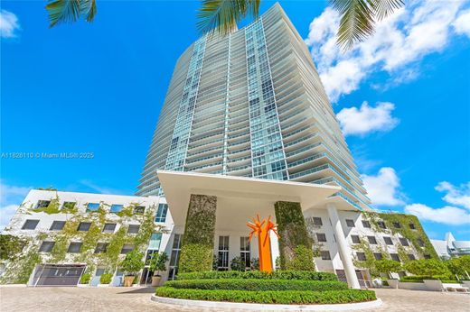 Complesso residenziale a Miami Beach, Miami-Dade County