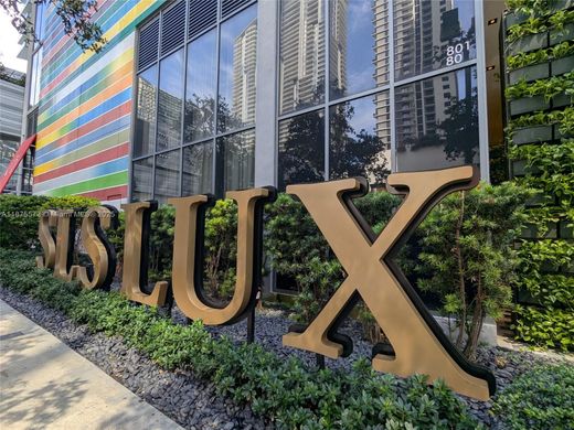 Жилой комплекс, Майами, Miami-Dade County