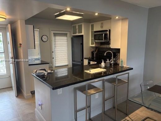 Complesso residenziale a Hallandale Beach, Broward County