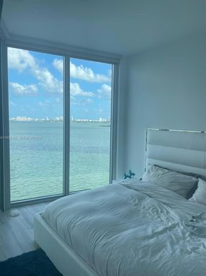 Komplex apartman Miami, Miami-Dade County