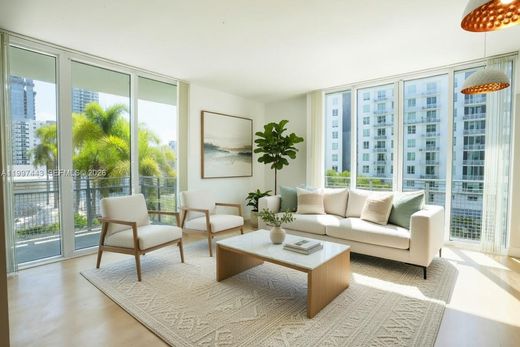Residential complexes in Miami, Miami-Dade