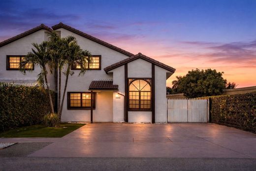 Villa in Miami, Miami-Dade County