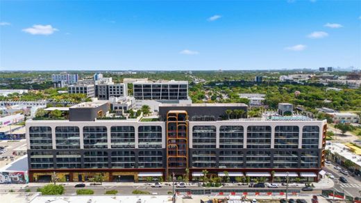 Residential complexes in Miami, Miami-Dade