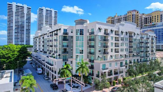 Complexes résidentiels à West Palm Beach, Comté de Palm Beach