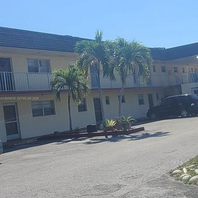 Residential complexes in Miami, Miami-Dade