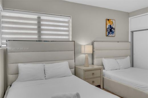 Complesso residenziale a Bay Harbor Islands, Miami-Dade County