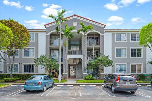 Residential complexes in Miami, Miami-Dade