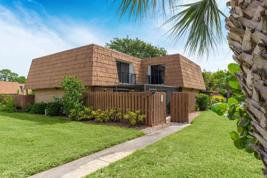 Stuart, Martin Countyのタウンハウス