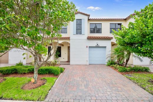 Stadthaus in Pembroke Pines, Broward County