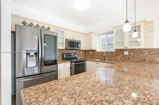 ‏וילה ב  מיאמי, Miami-Dade County