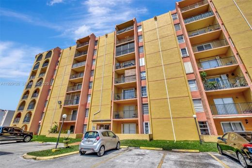 Κτίριο σε Μαϊάμι, Miami-Dade County