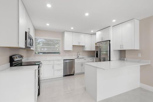 公寓楼  Boynton Beach, Palm Beach County