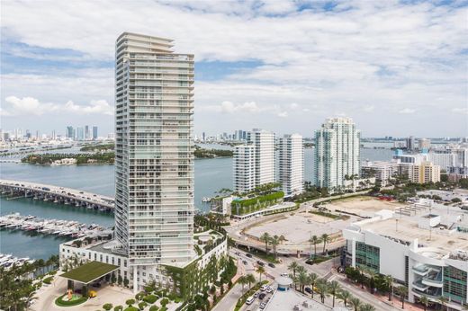 Komplex apartman Miami Beach, Miami-Dade County