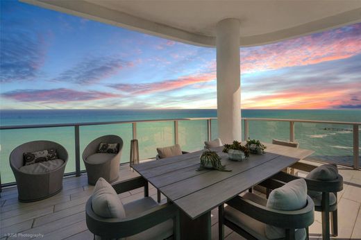 Complesso residenziale a Sunny Isles Beach, Miami-Dade County