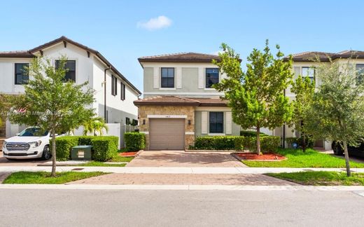 ﻓﻴﻼ ﻓﻲ Hialeah, Miami-Dade County