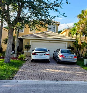 Villa - Aventura, Miami-Dade County