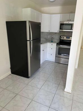 Residential complexes in Fort Lauderdale, Broward County