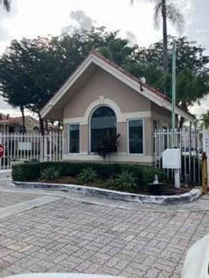 公寓楼  迈阿密, Miami-Dade County