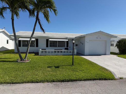 Willa w Boynton Beach, Palm Beach County