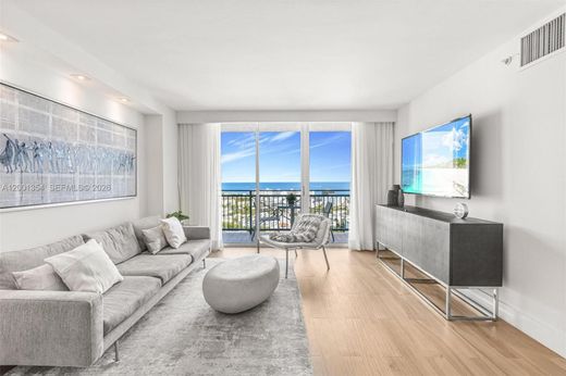 Complesso residenziale a Miami Beach, Miami-Dade County