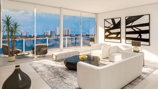 Residential complexes in Lake Park, Palm Beach