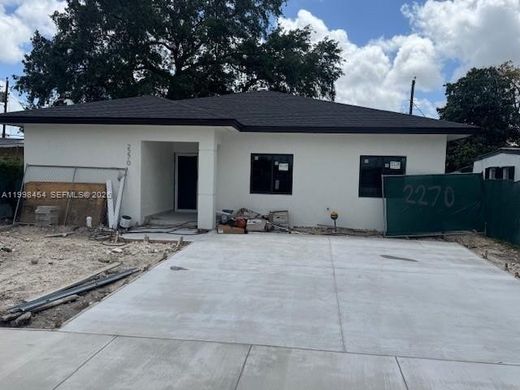 Villa en Opa-locka North  (historical), Miami-Dade County