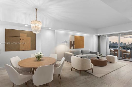 Complesso residenziale a Miami Beach, Miami-Dade County